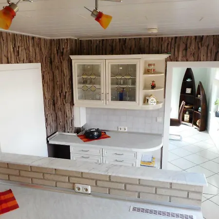 Tatil Evi Modernes Der Besonderen Art Mit Garten