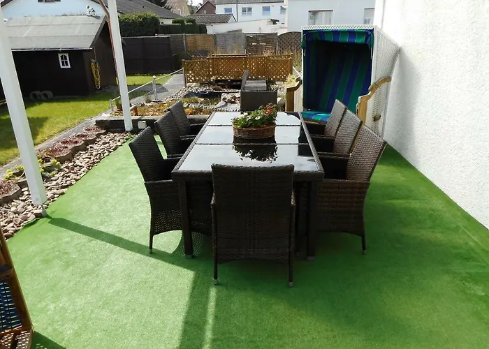 Modernes Der Besonderen Art Mit Garten Сasa de vacaciones *