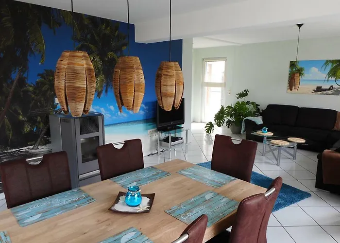 Feriehus Modernes Der Besonderen Art Mit Garten *